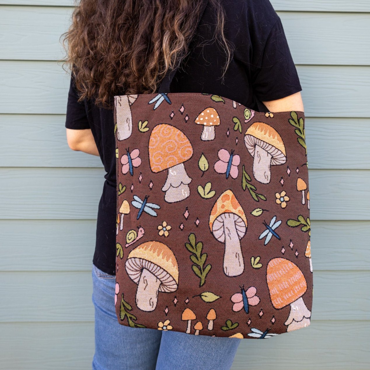 MUSHROOM TAPESTRY TOTE