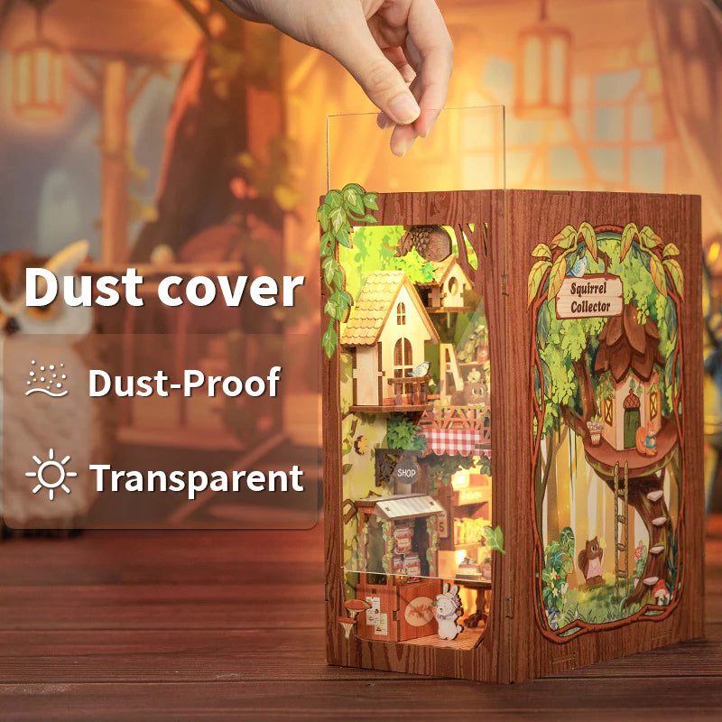 WOODLANDS SQUIRREL - WITH DUST COVER