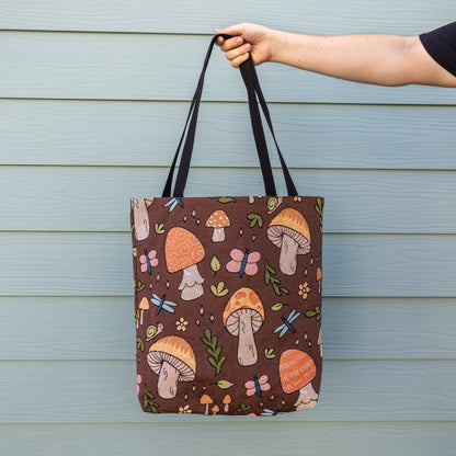 MUSHROOM TAPESTRY TOTE