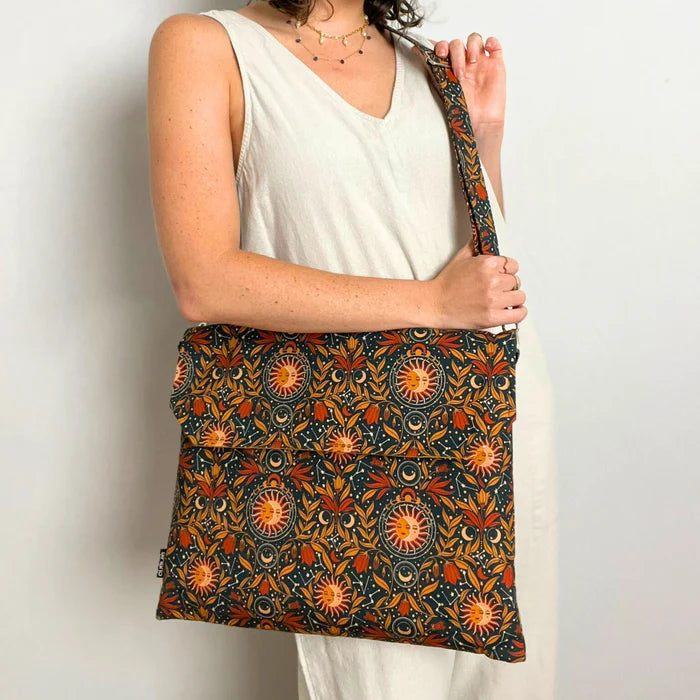 ASTRAL SUNLIGHT SATCHEL