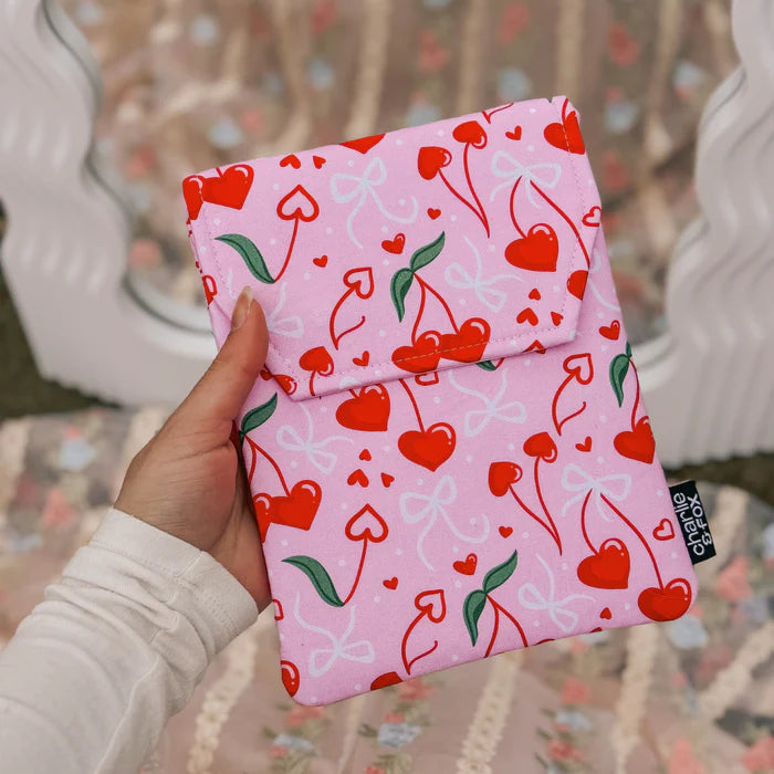 CHERRY HEARTS E-READER SLEEVE