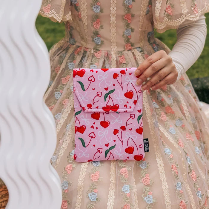 CHERRY HEARTS E-READER SLEEVE