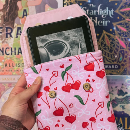 CHERRY HEARTS E-READER SLEEVE