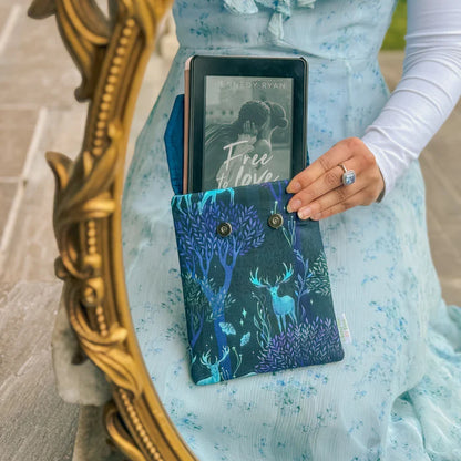 ENCHANTED FOREST E-READER SLEEVE