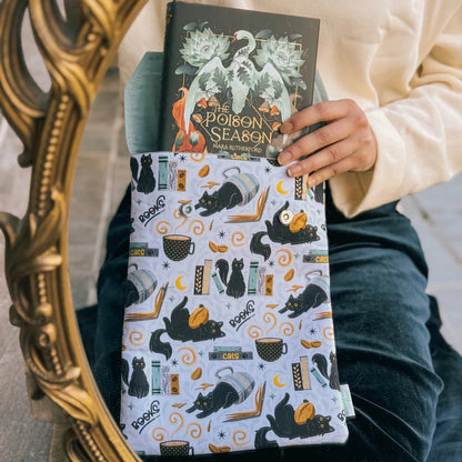FELINE FABLES BOOK SLEEVE