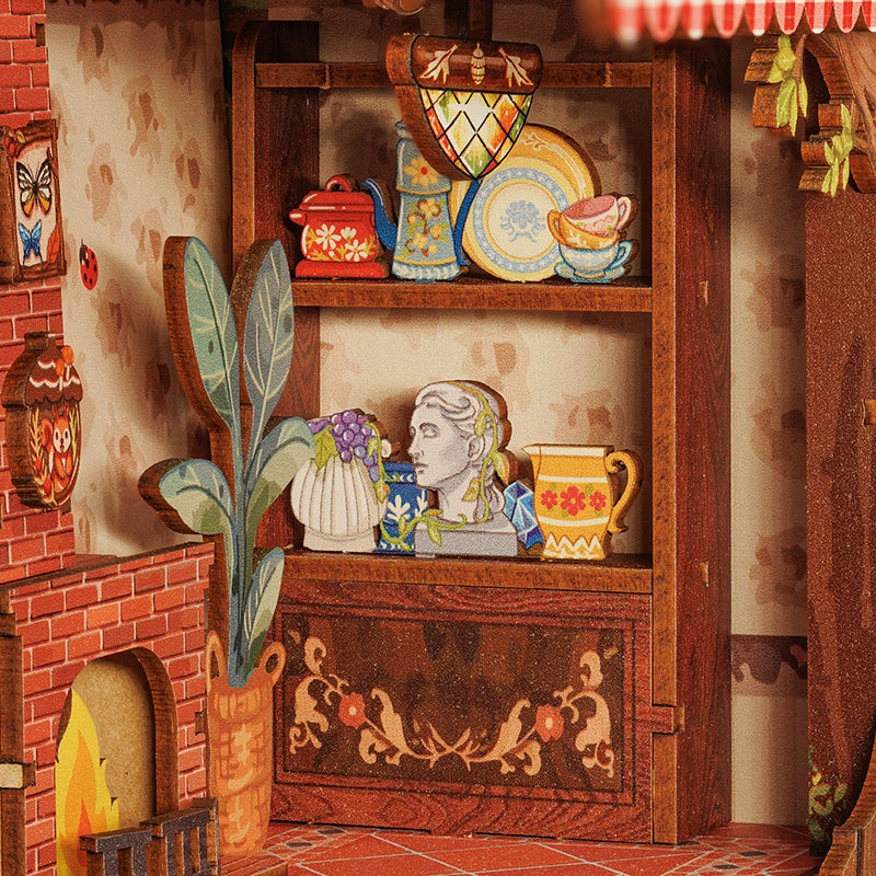 WOODLANDS SQUIRREL - WITH DUST COVER